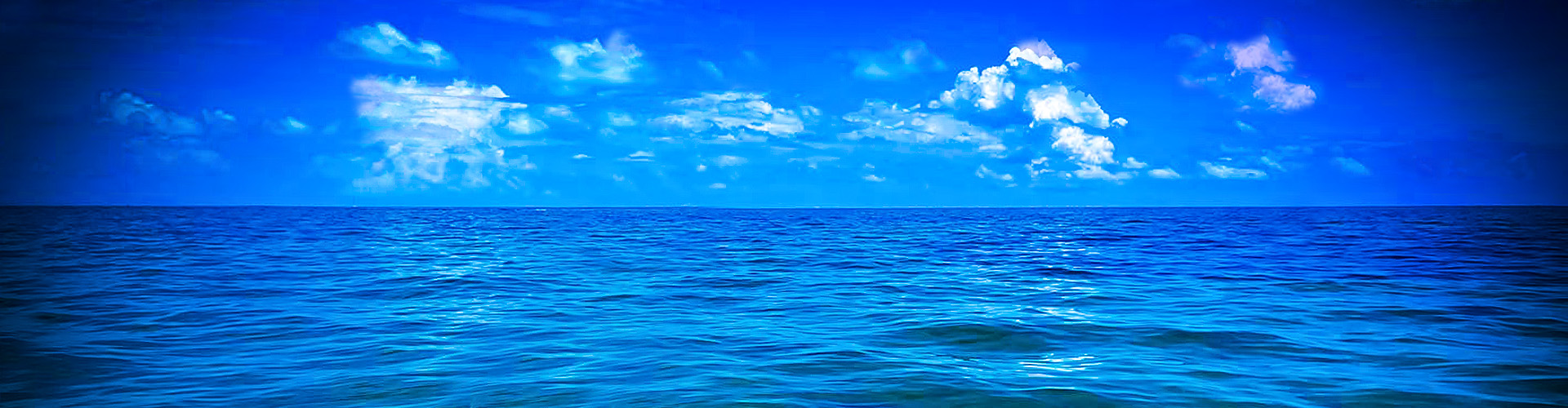 Calm blue waters of the Florida Keys on professional a fishing charter